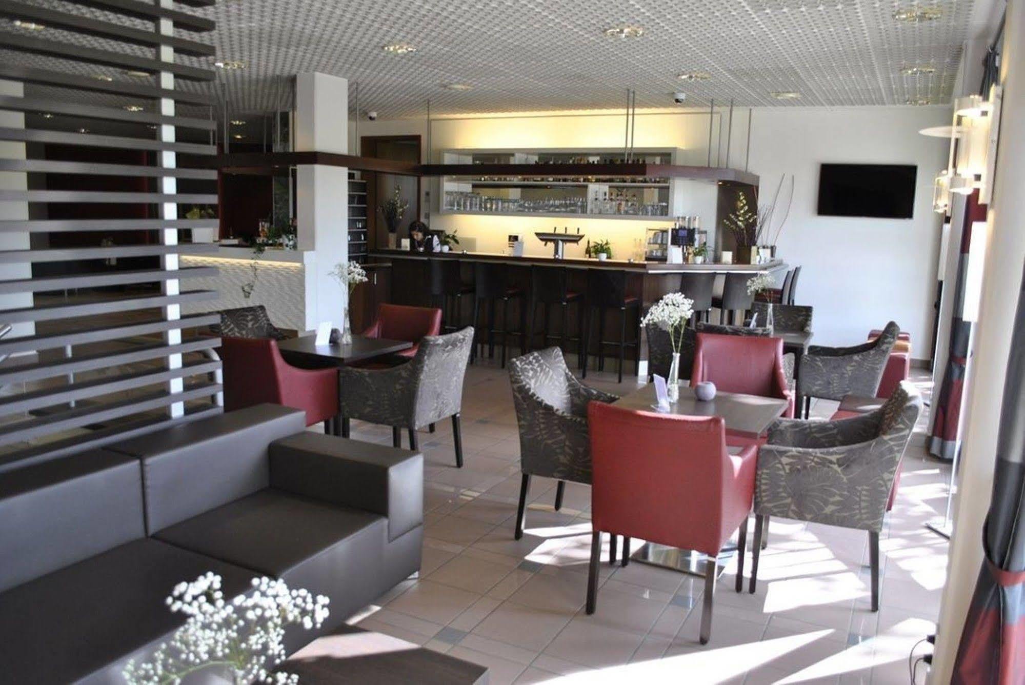 Doblergreen Hotel Stuttgart-Ґерлінґен Екстер'єр фото