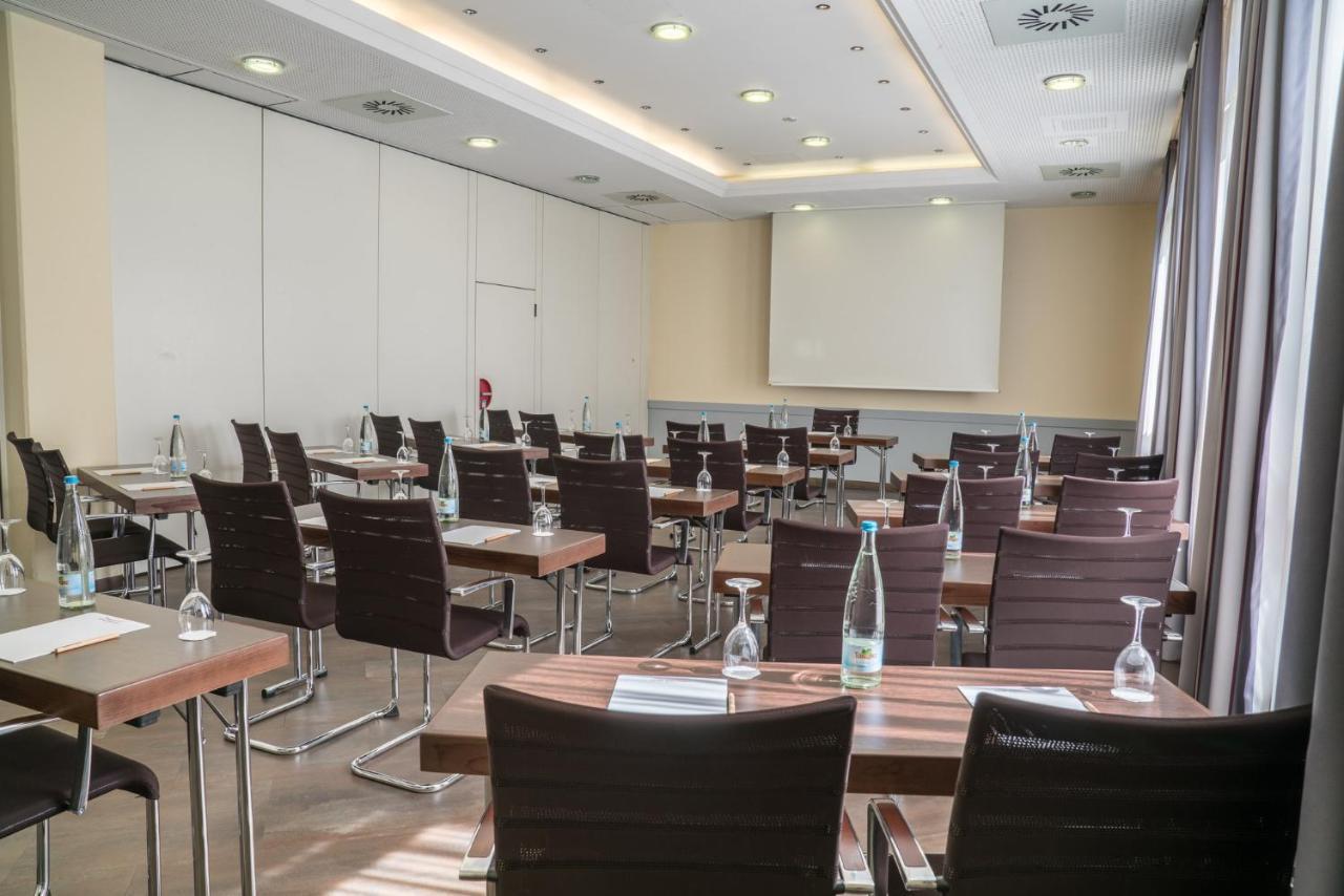 Doblergreen Hotel Stuttgart-Ґерлінґен Екстер'єр фото
